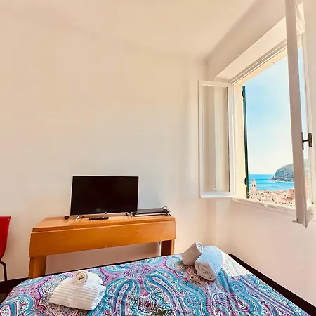 Hostdomus - Casa Ester شقة نولي